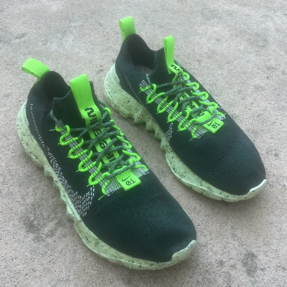 Nike Space Hippie 01 Carbon Green Men's Athletic Sneakers Size 11.5